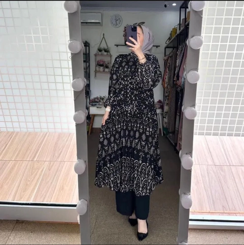 Khisna collection - Oneset tunik mahkota hanania model plisket bahan adem bagus untuk segala macam acara